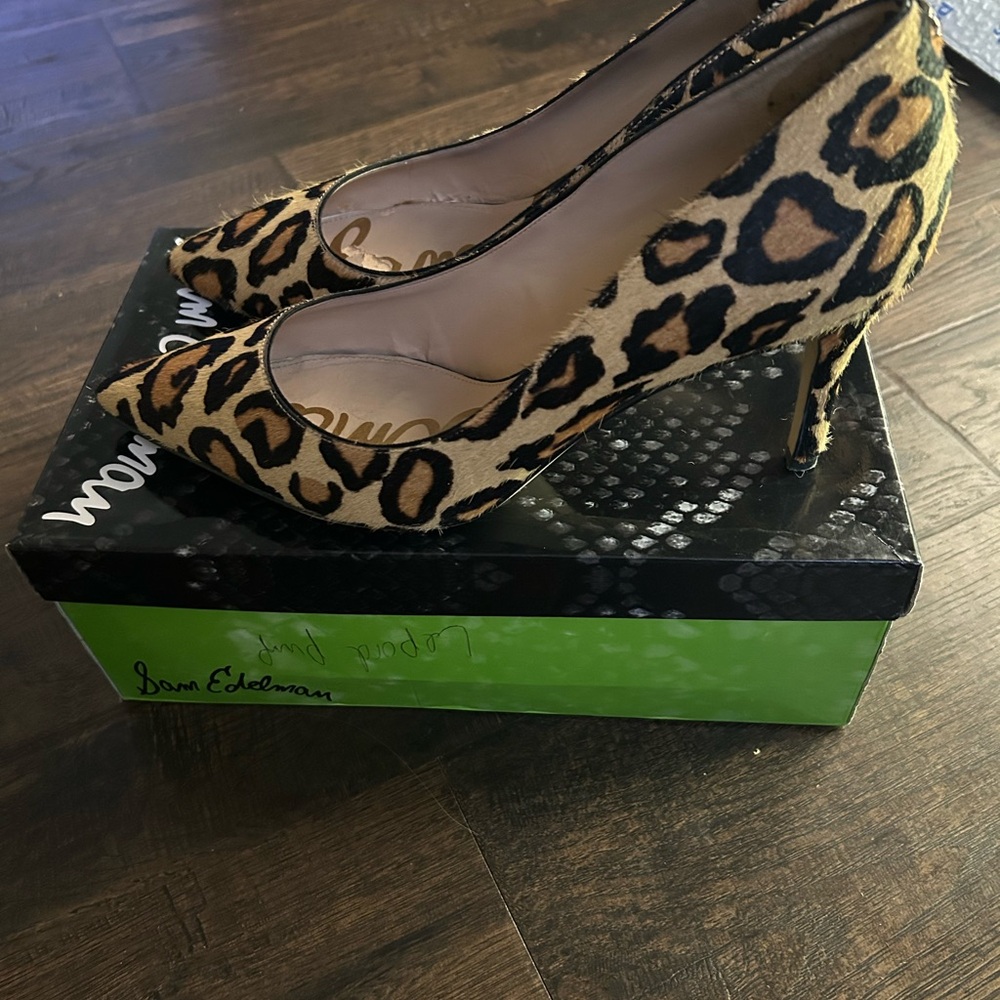 Sam Edelman Leopard Print Heels - Picture 5 of 6